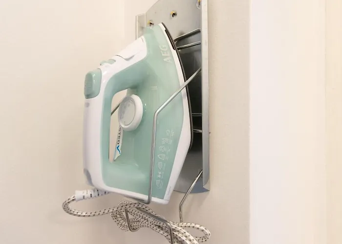 Tolstov - 3 , 4 And 5 - 20 Min Zur Messe Dus Apartament