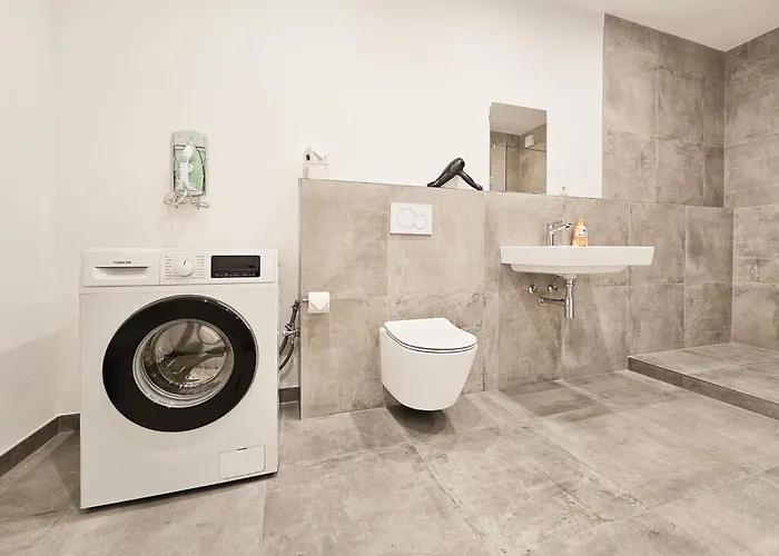 Tolstov - 3 , 4 And 5 - 20 Min Zur Messe Dus