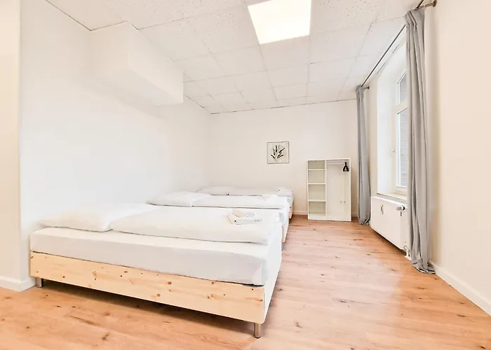 Tolstov - 3 , 4 And 5 - 20 Min Zur Messe Dus Willich