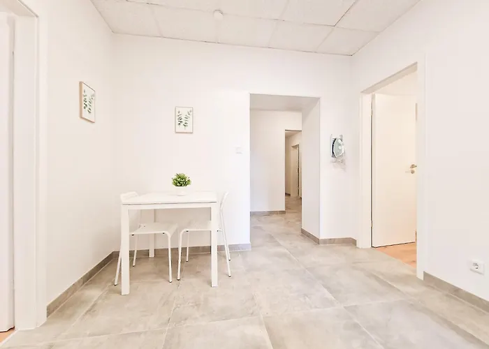 Tolstov - 3 , 4 And 5 - 20 Min Zur Messe Dus *